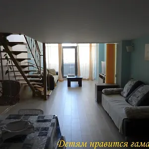 apartment-konstanta.batumihotels.net/